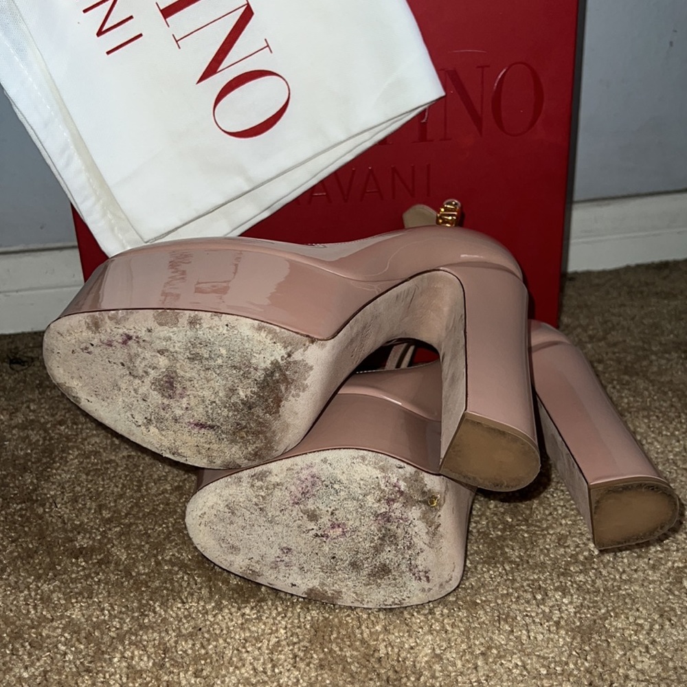 VALENTINO GARAVANI TAN-GO PLATFORM PUMP IN PATENT LEATHER 155 MM Rose color - Picture 8 of 15